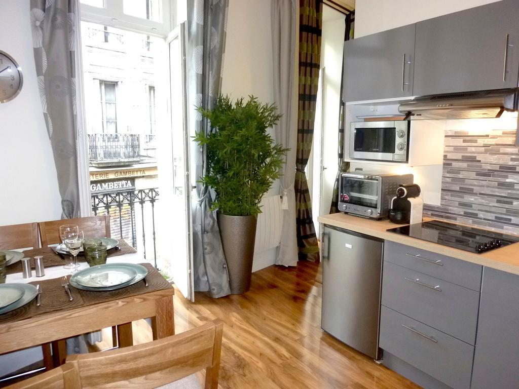 Appartement "Princesse Eleonore" - Centre Historique Bordeaux Pokój zdjęcie